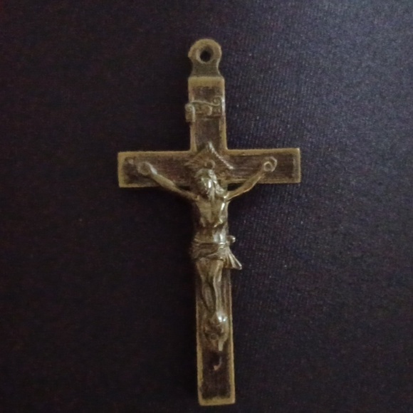 Antique crucifix pendent - Picture 5 of 5
